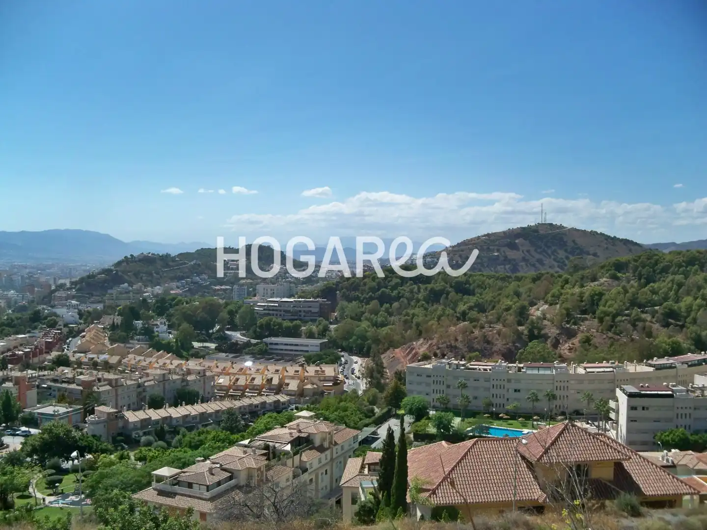 Vista exterior de Casa adosada en venta en Málaga con Aire acondicionado, Calefacción y Terraza