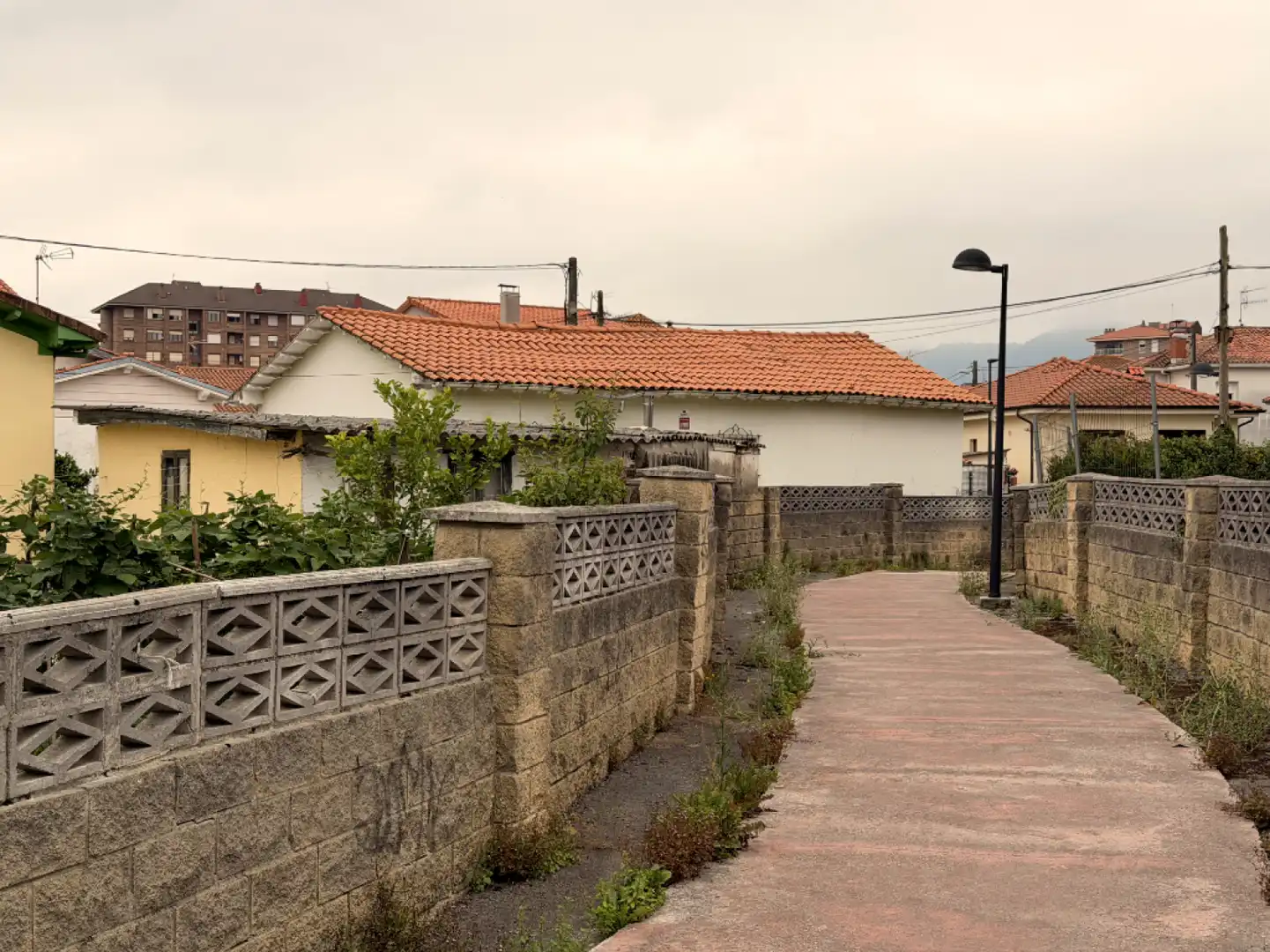 Vista exterior de Residencial en venta en Torrelavega 