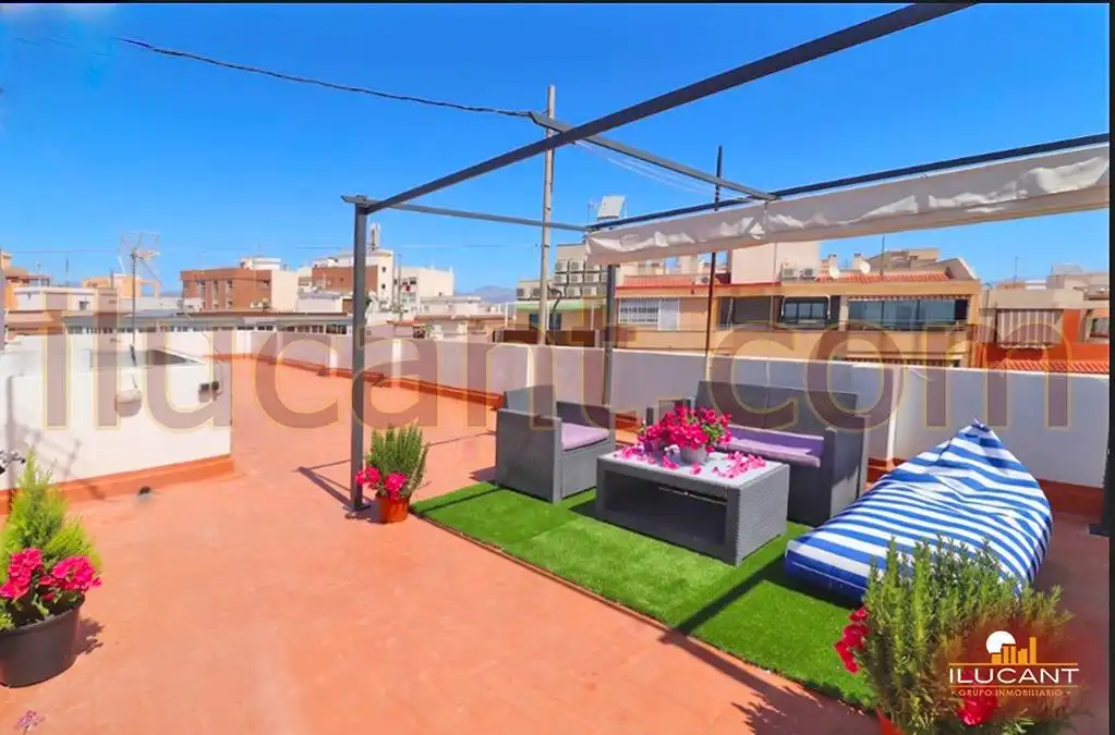 Terrace of Attic for sale in Alicante / Alacant  with Terrace and Furnished