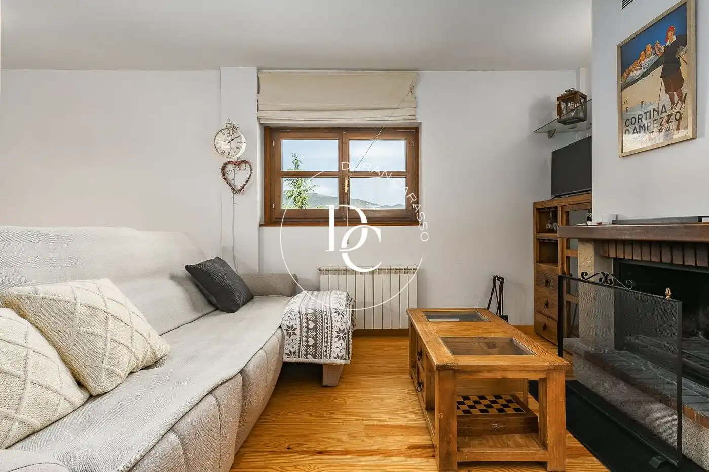 Sala de estar de Casa o chalet de alquiler en Alp con Calefacción, Jardín privado y Terraza