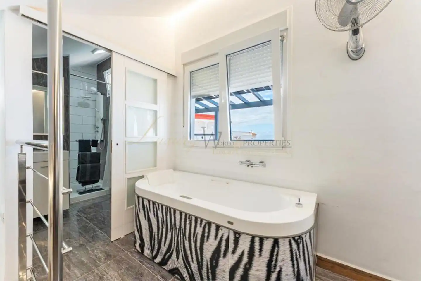 Casa con piscina en venta en Europa, imagen 27