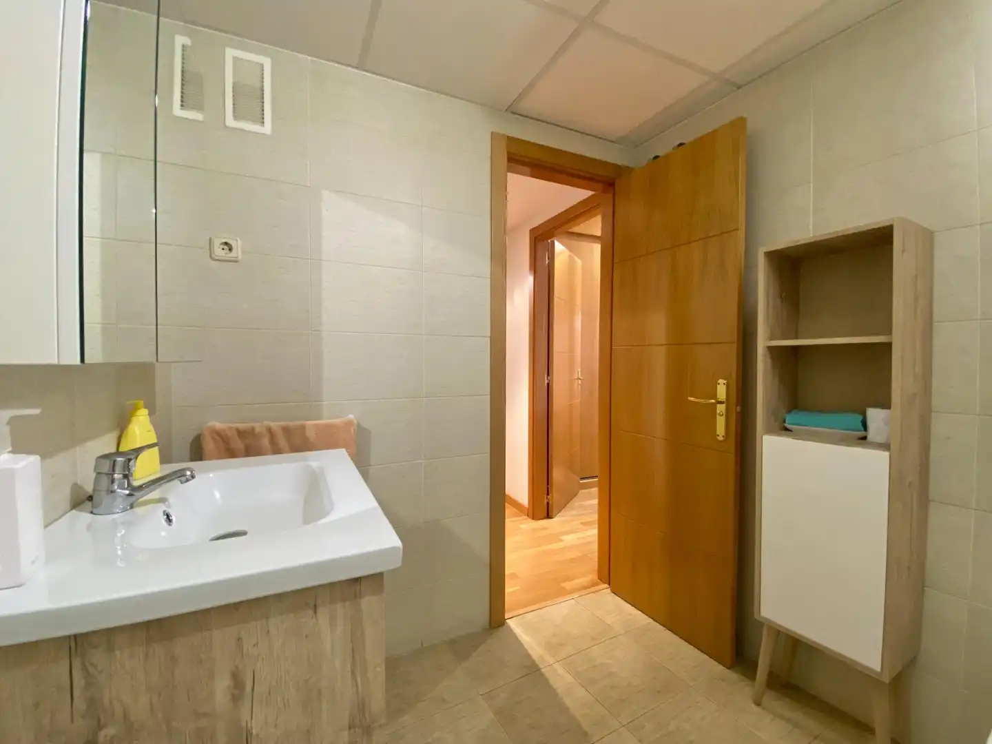 Baño de Piso de alquiler en Madrid con Calefacción
