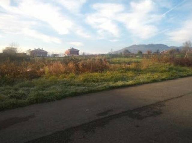 Terreno residencial en Venta en Avenida José Tartiere, 18 en Lugones