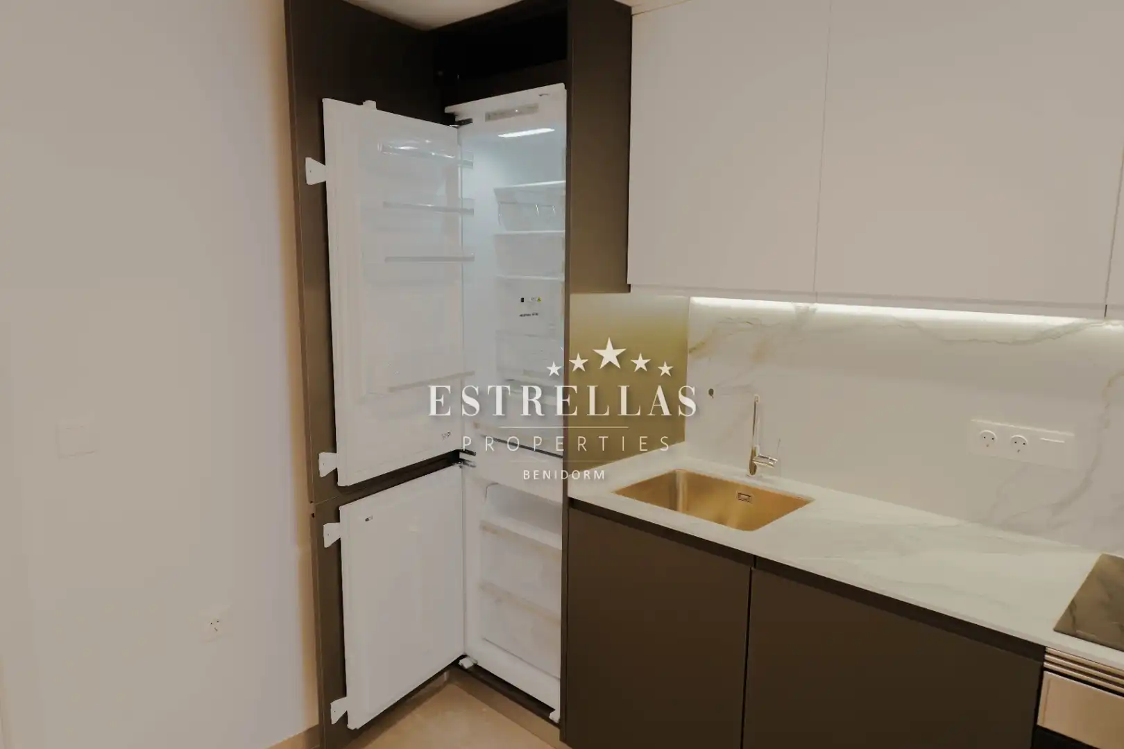 Cocina de Apartamento en venta en Altea con Aire acondicionado, Calefacción y Trastero
