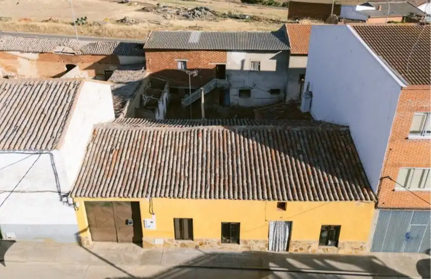 Vista exterior de Casa o chalet en venta en Pollos, Valladolid