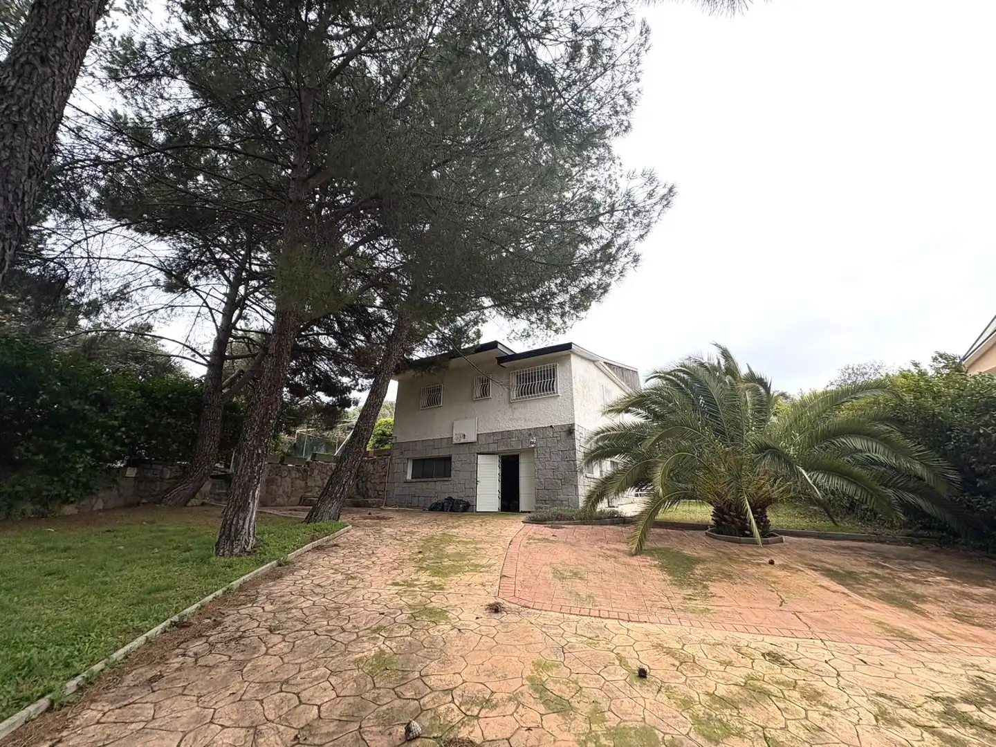 Jardí de Casa o xalet en venda en Casarrubios del Monte amb Calefacció, Jardí privat i Traster