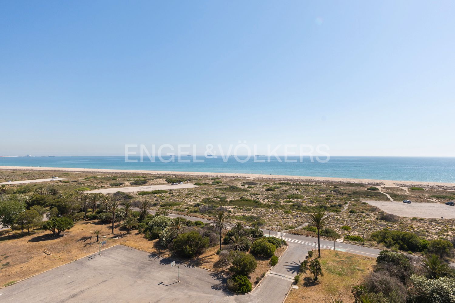 Apartment for sale in  Valencia Capital  with Air Conditioner, Heating and Private garden