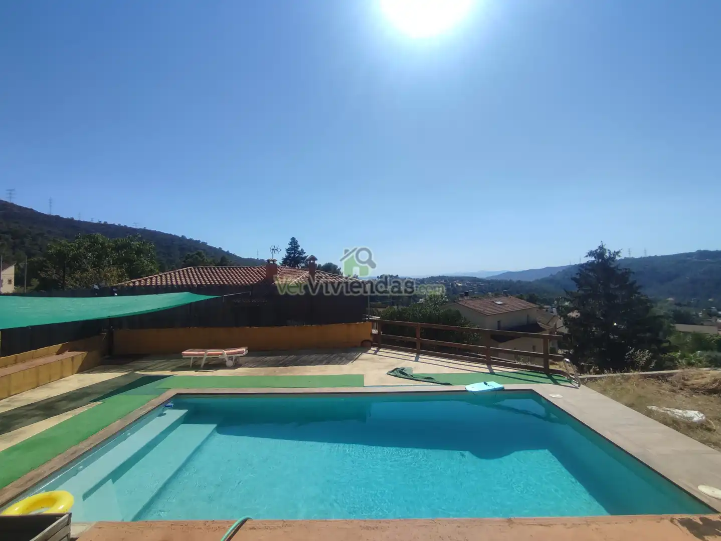 Piscina de Casa o xalet en venda en Vallirana amb Calefacció, Jardí privat i Terrassa