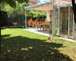 Garden of Flat to rent in Villaviciosa de Odón  with Air Conditioner, Heating and Parquet flooring