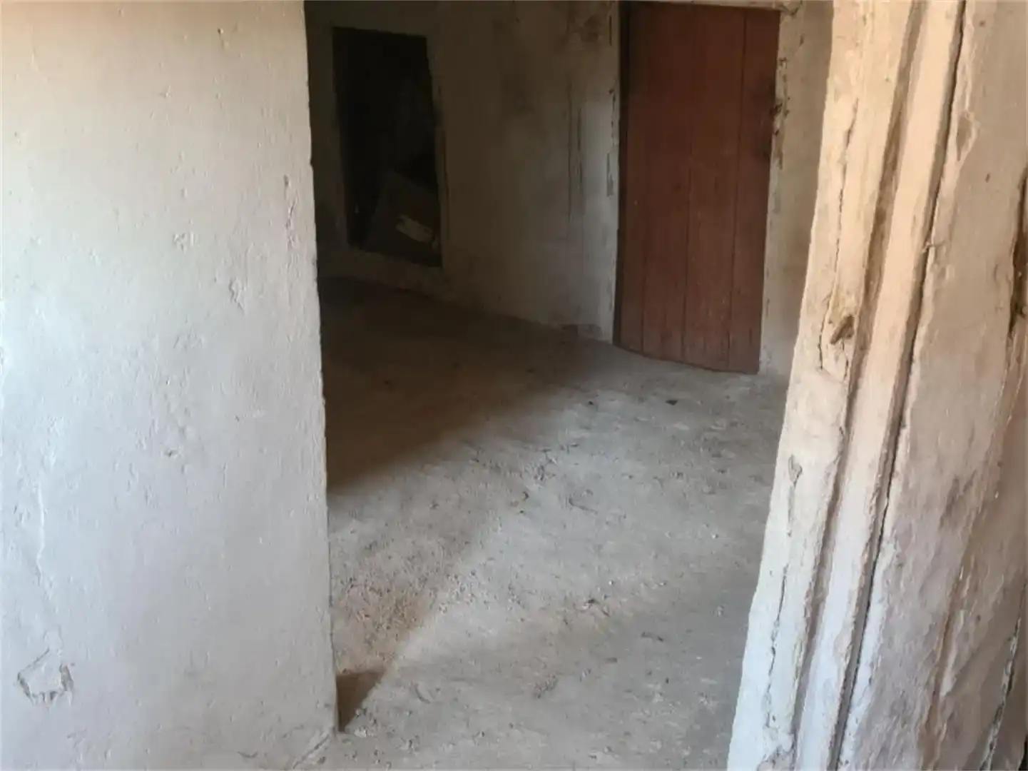 Casa adosada en venta en Huélamo