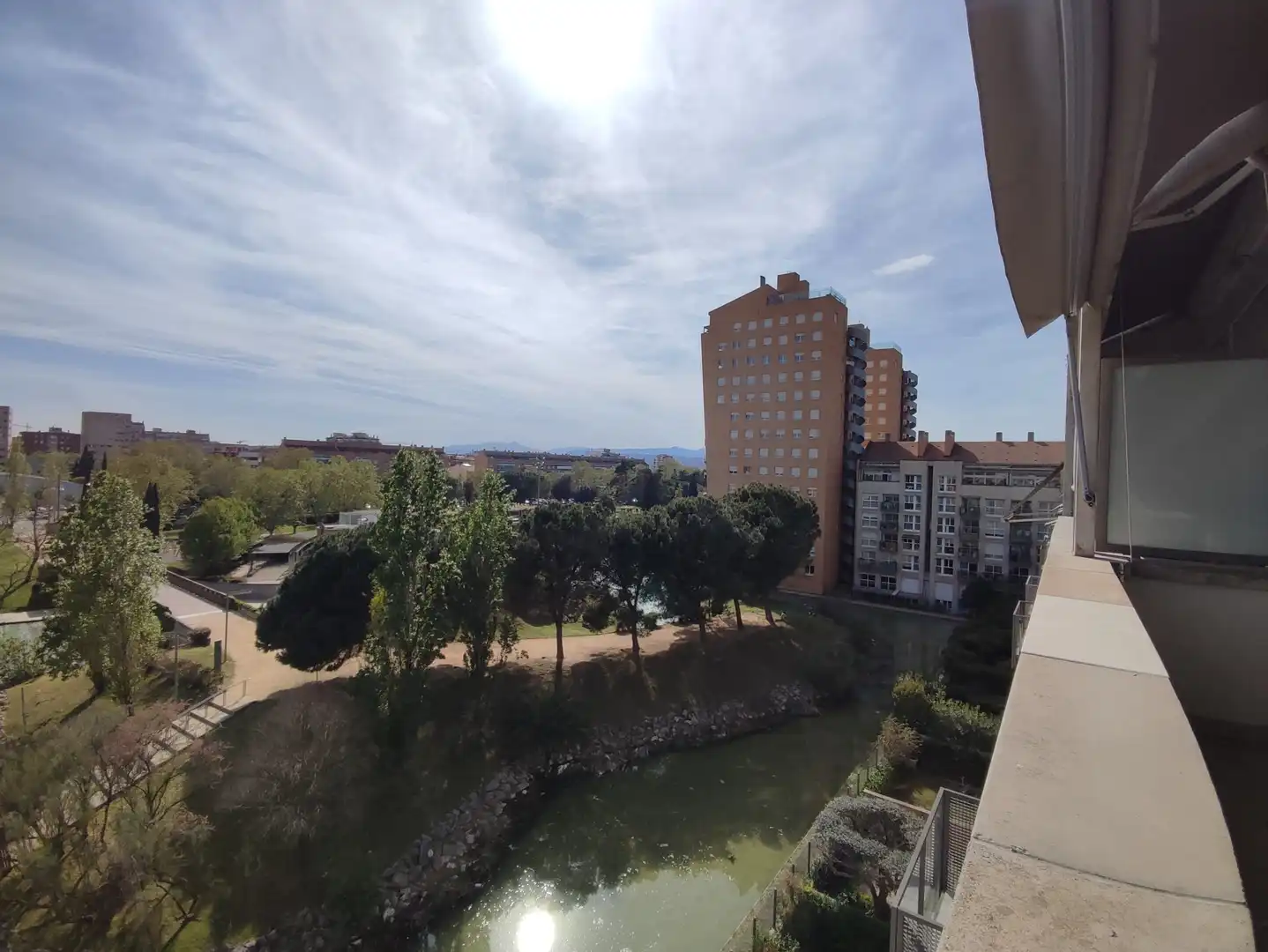 Außenansicht von Maisonette zur Miete in Girona mit Klimaanlage, Heizung und Terrasse