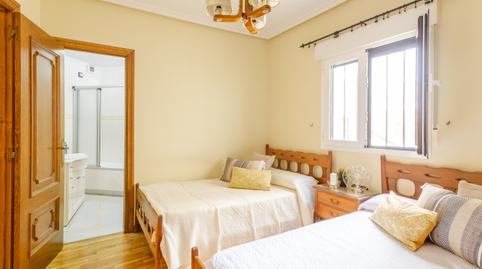 Foto 2 de Casa adosada en venta en Tudela - Fuente del Matadero, Centro, Navarra