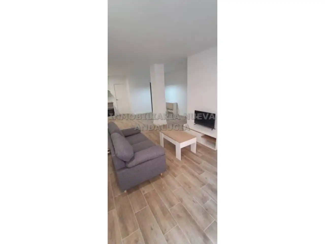 Sala de estar de Piso de alquiler en Almería con Aire acondicionado, Terraza y Amueblado