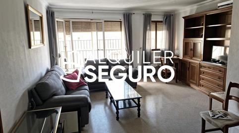 Photo 4 of Flat to rent in Divino Redentor, Ciudad Jardín,  Sevilla Capital