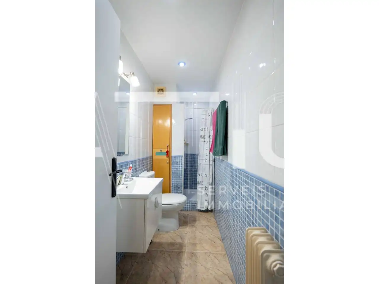 Baño de Apartamento en venta en Sabadell con Aire acondicionado, Calefacción y Trastero