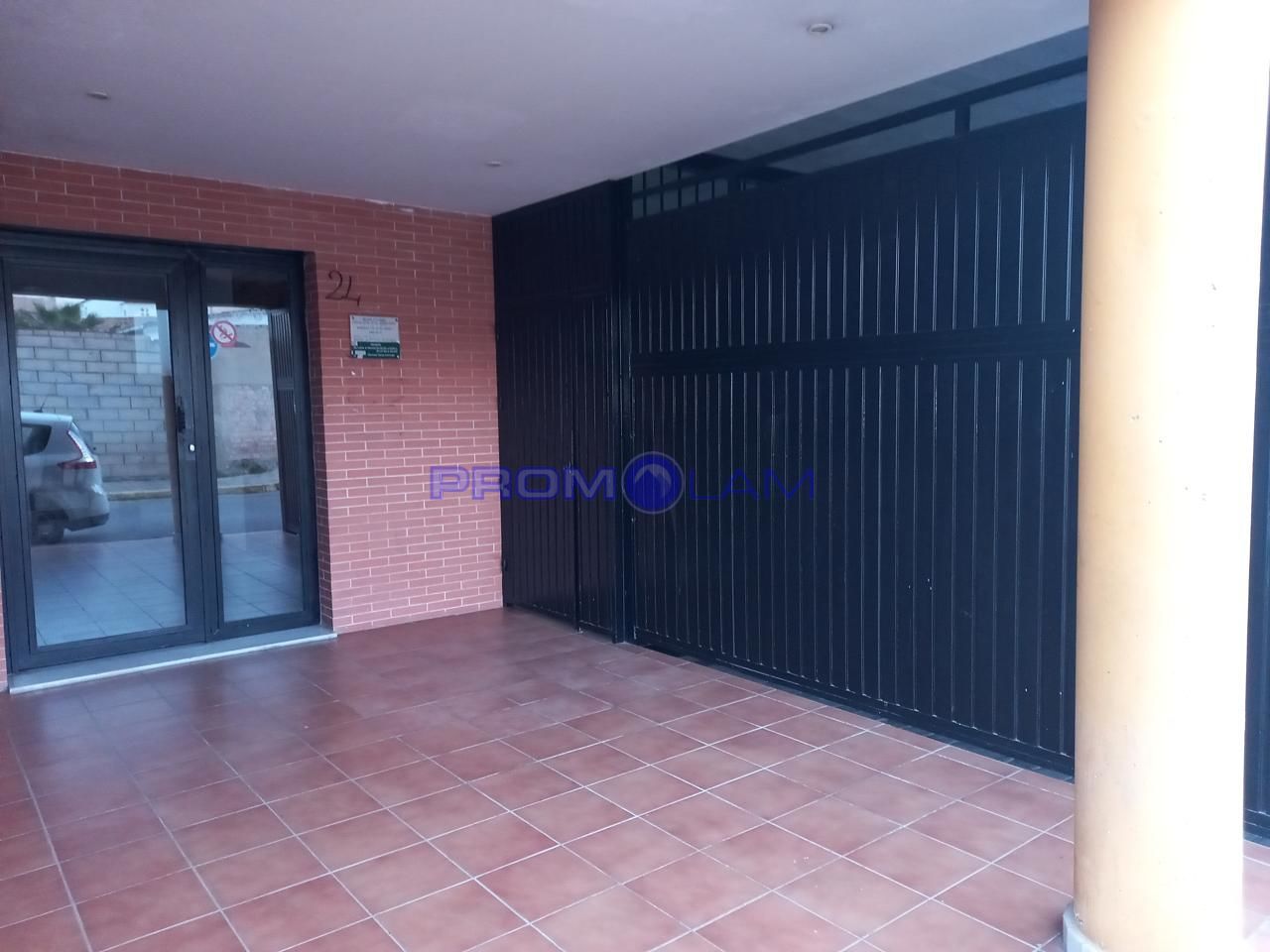 Garage for sale in Bollullos de la Mitación