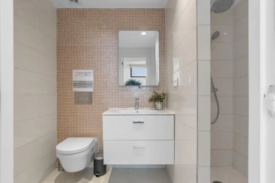 Bathroom of Houses for sale in Marbella  with Air Conditioner, Private garden and Terrace