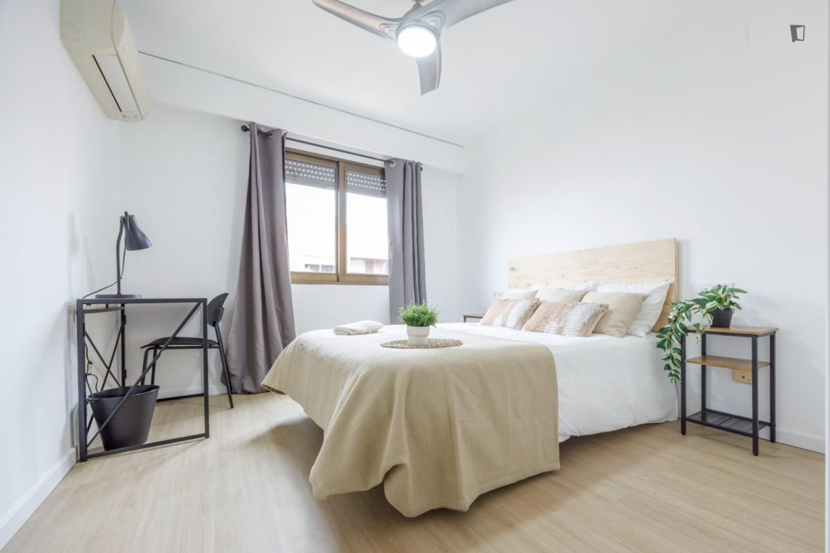 Apartment to share in Camí de Vera