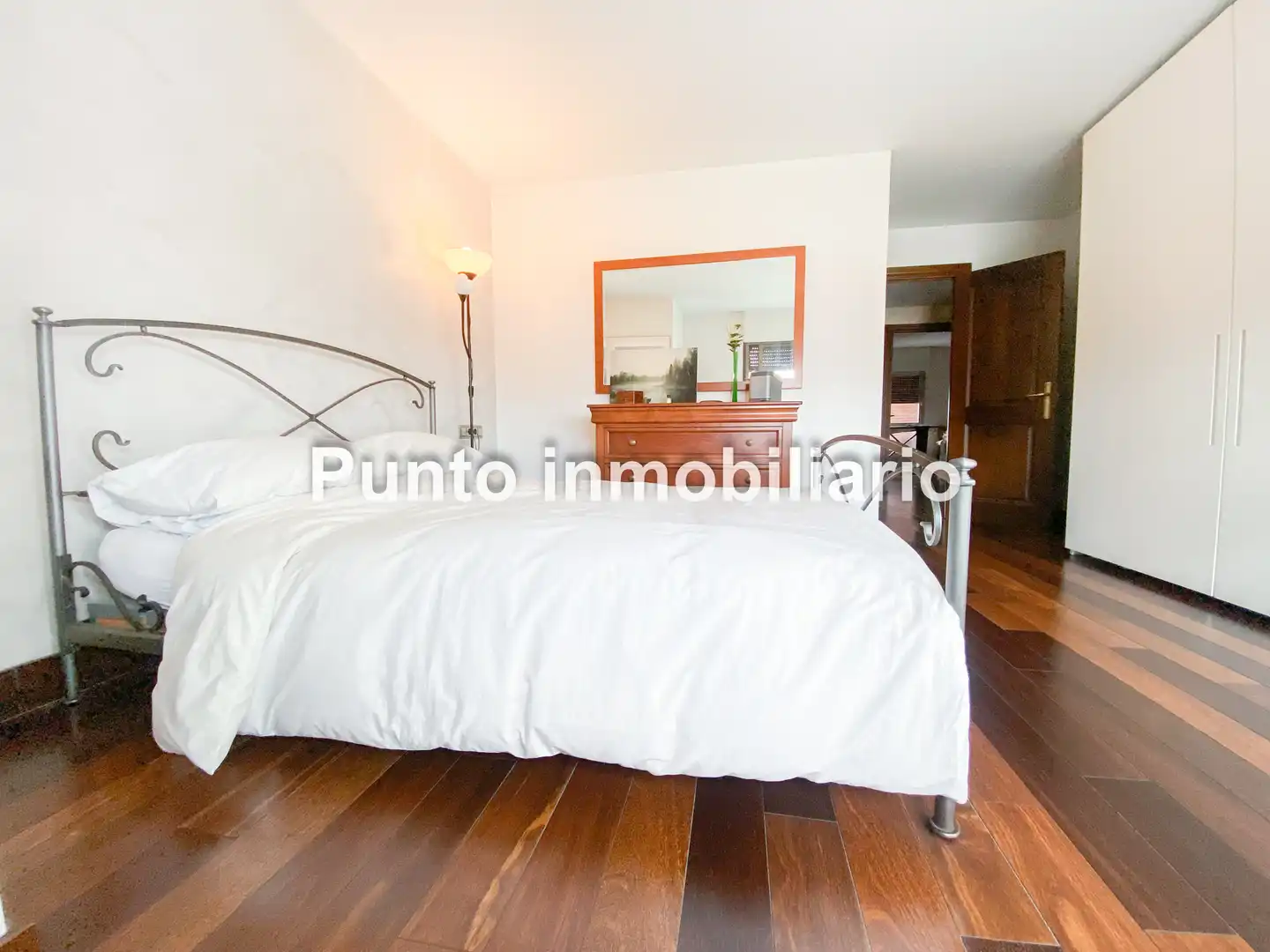 Piso en venta en Valladolid con Aire acondicionado, Calefacción y Parquet