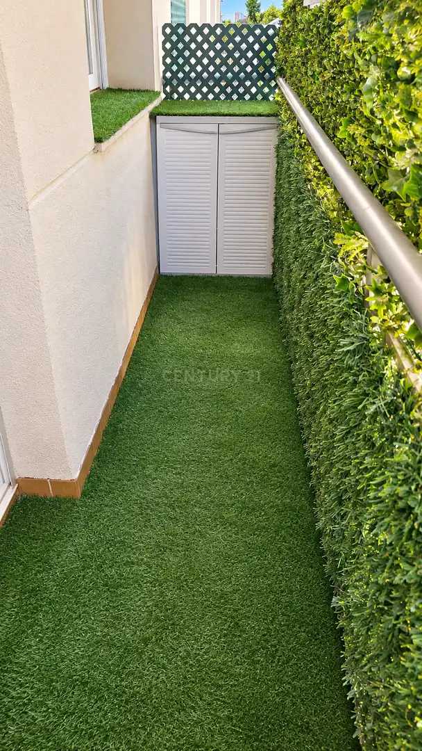 Jardí de Pis en venda en Santa Perpètua de Mogoda amb Aire condicionat i Balcó