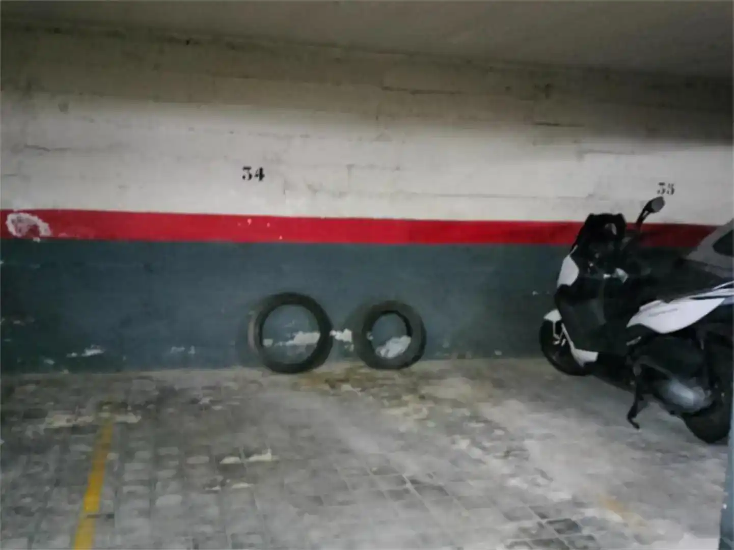 Aparcament de Garatge en venda en Madrid