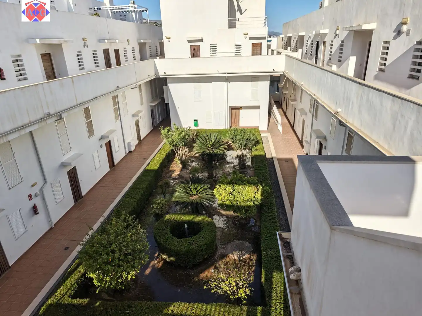 Außenansicht von Dachboden zum Verkauf in Lújar mit Klimaanlage, Terrasse und Möbliert