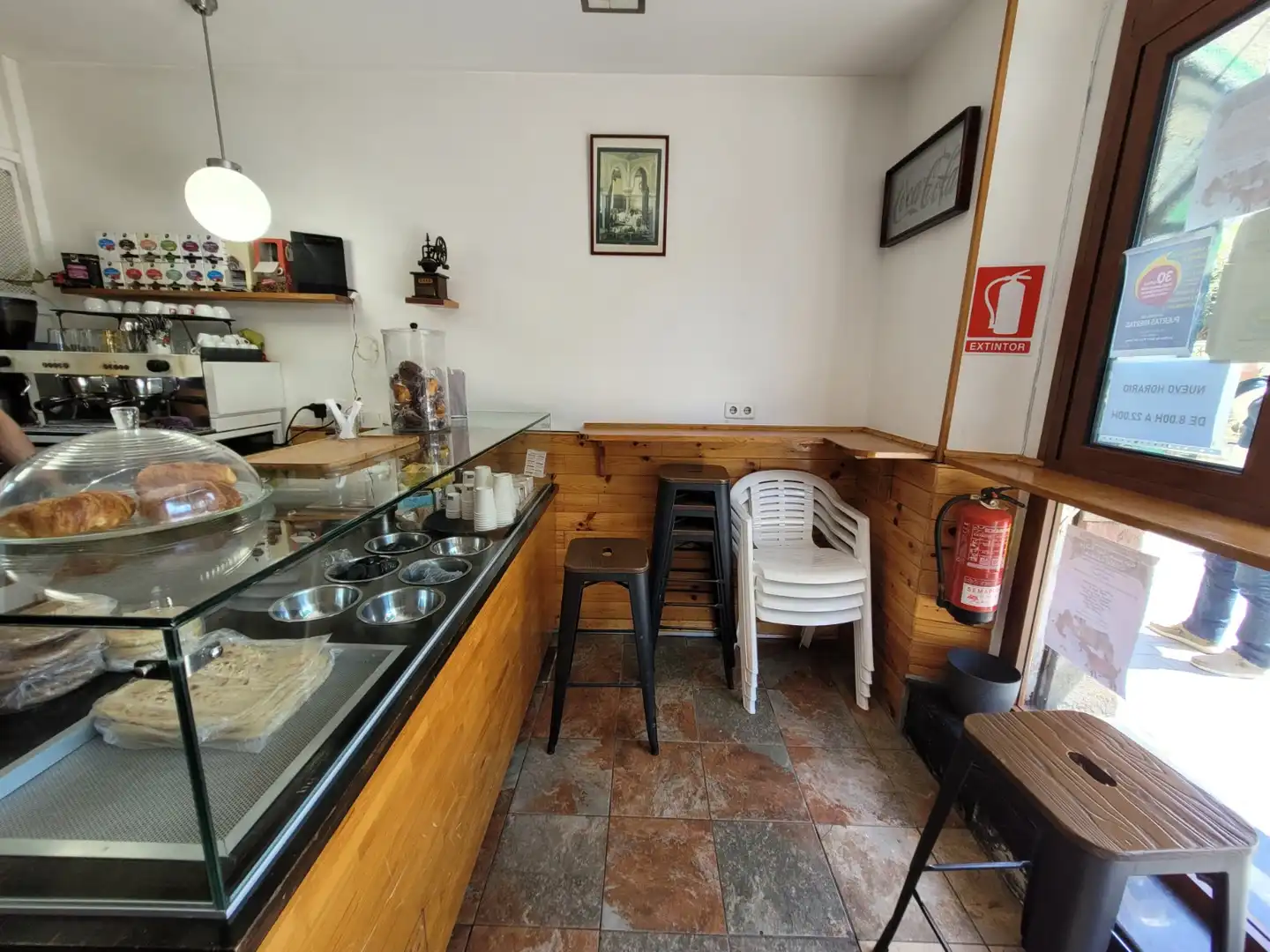 Business premises for transfer in Ciutat Vella, imagen 24