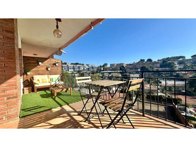 Piso en Venta en Avenida Poal en El Poal