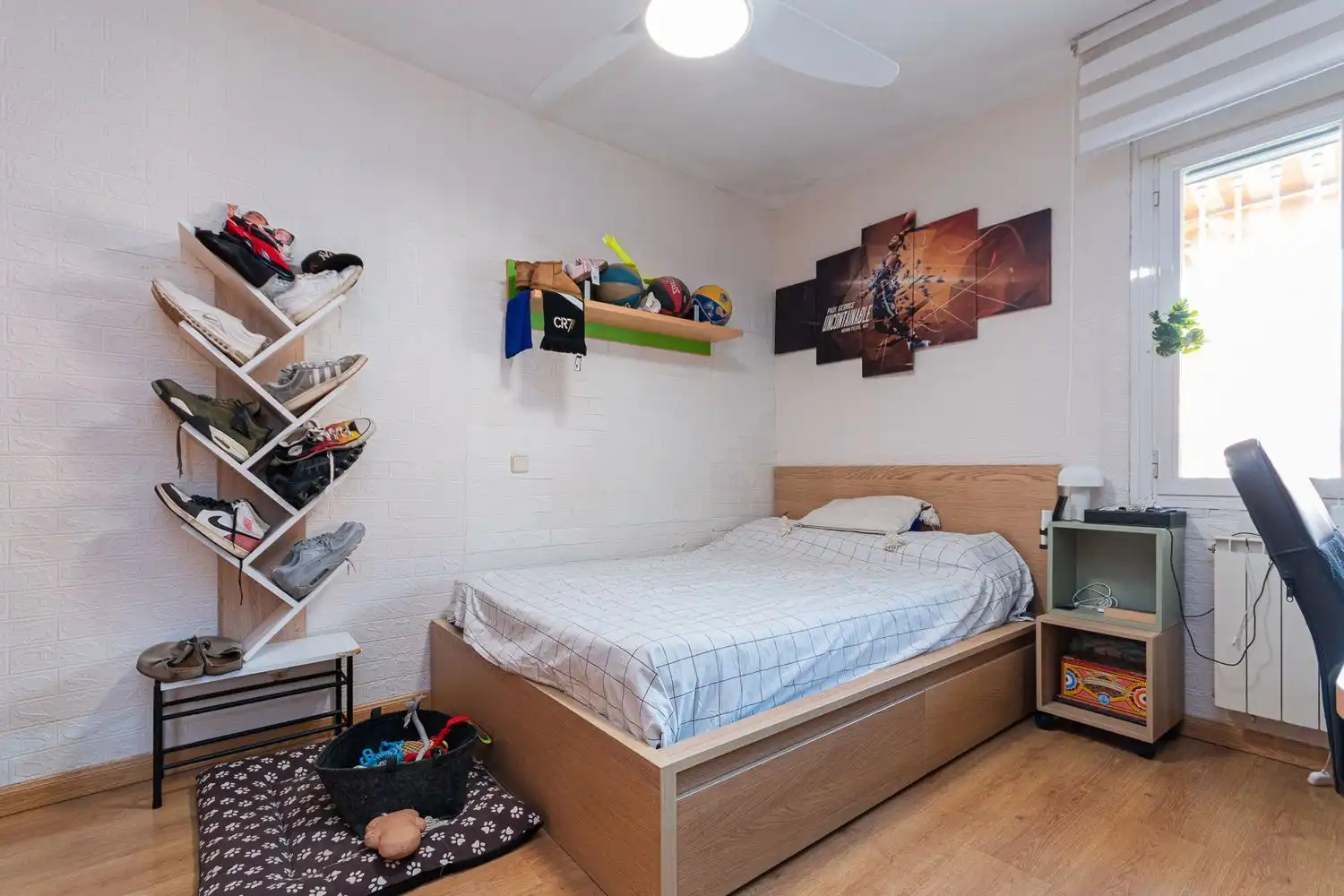 Bedroom of Houses for sale in Fuenlabrada  with Air Conditioner, Heating and Storage room