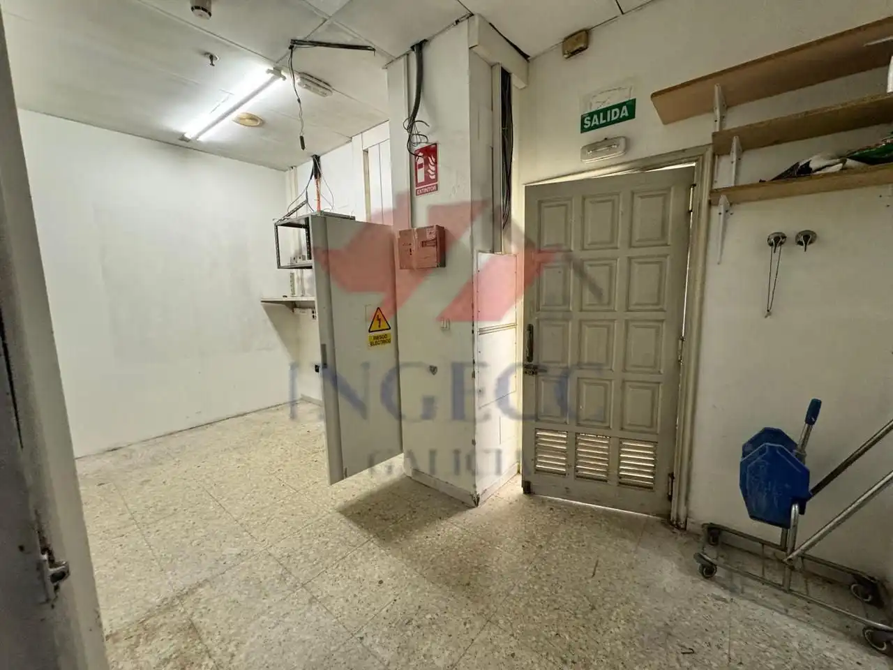 Local comercial en venta en Rúa Novoa Santos, imagen 25