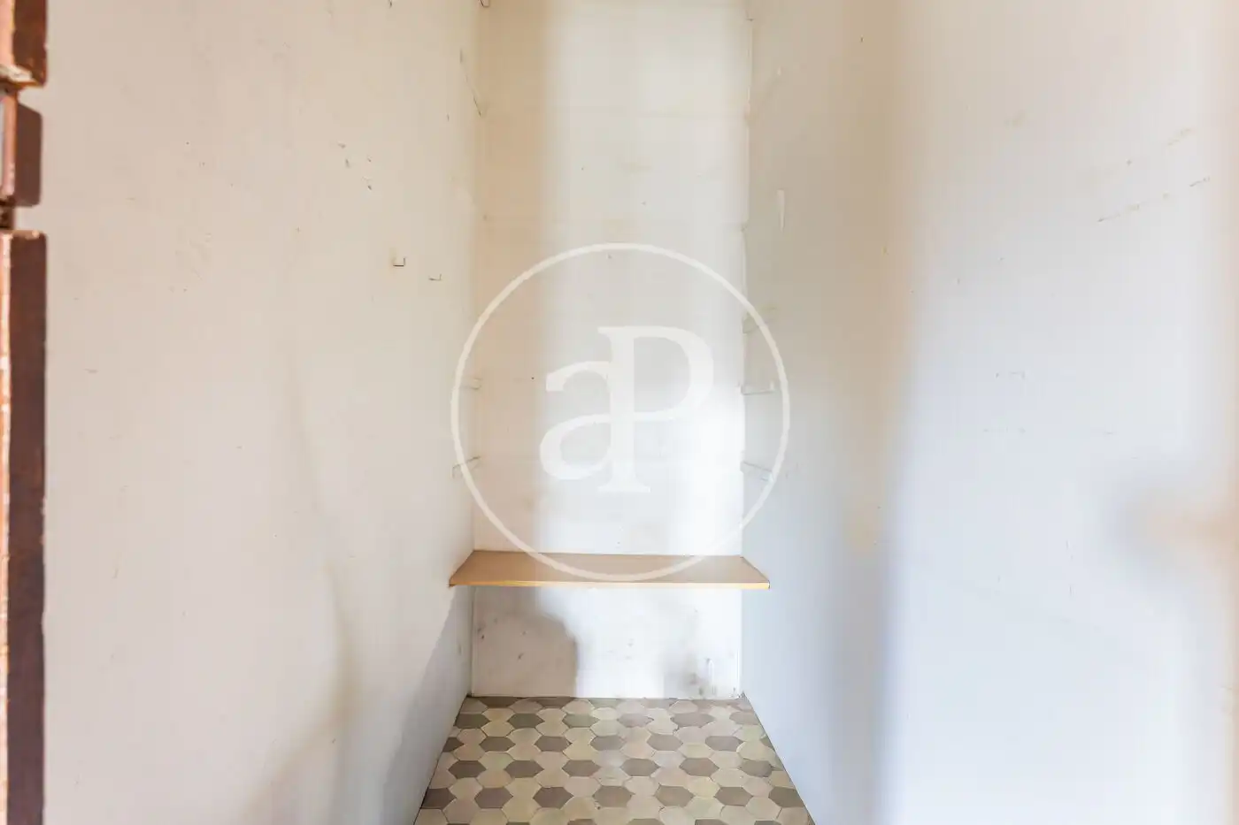 Flat for sale in Valencia  with Heating, Terrace and Balcony