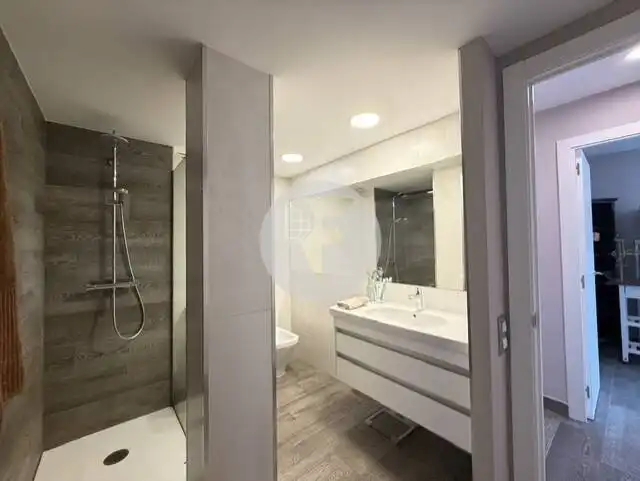 Bathroom of Flat for sale in Sabadell  with Heating and Terrace