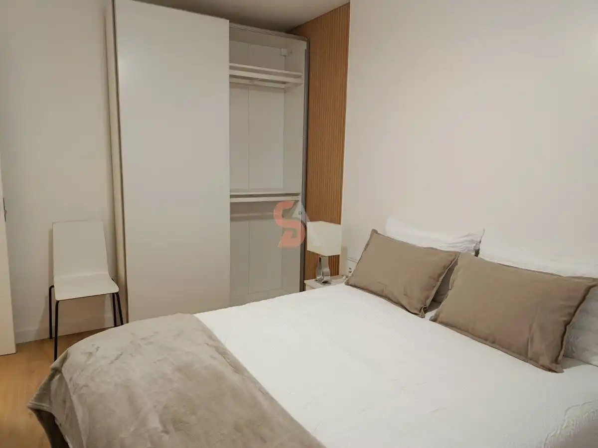 Bedroom of Flat for rent in Valladolid  with Heating