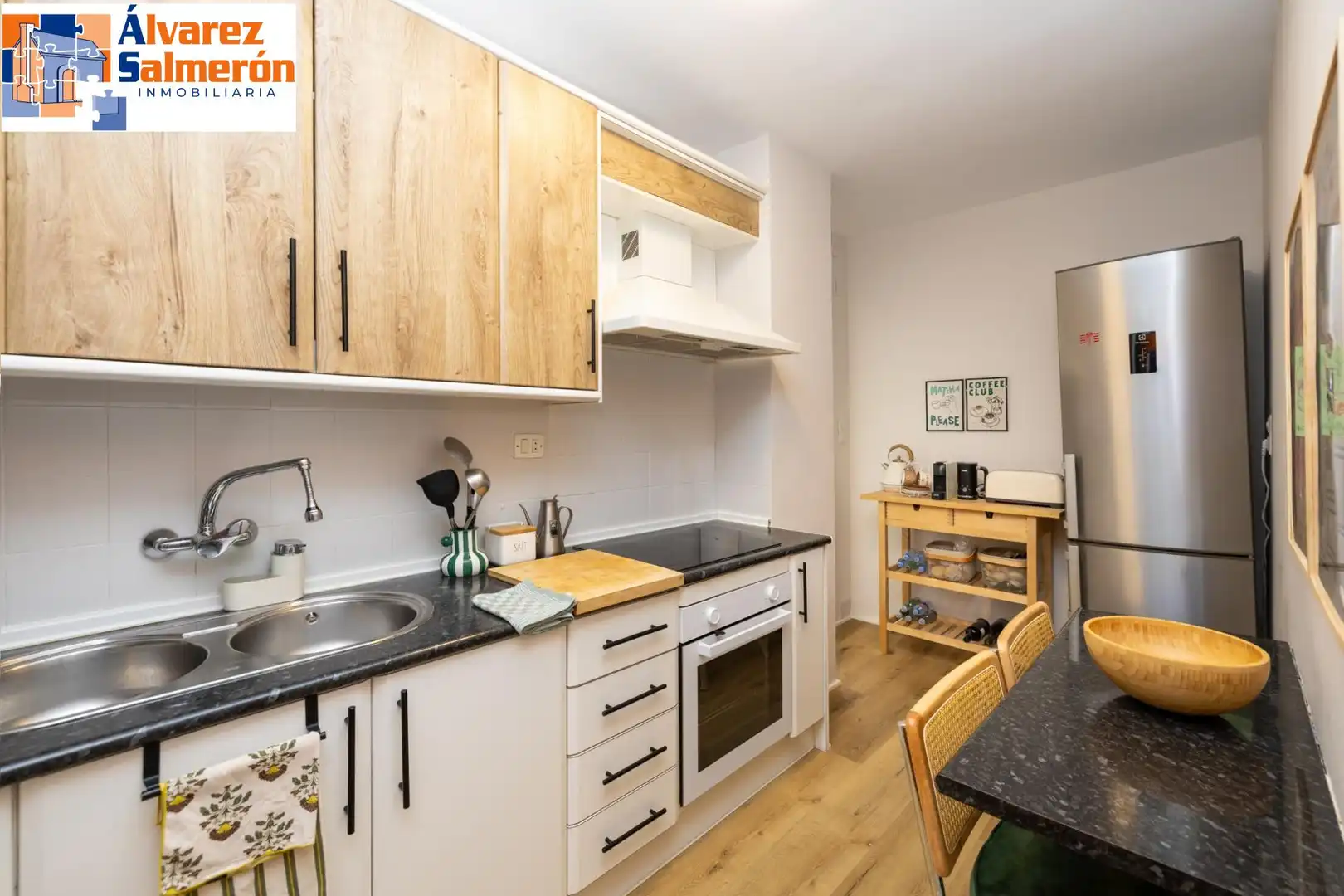 Kitchen of Flat for sale in Ronda
