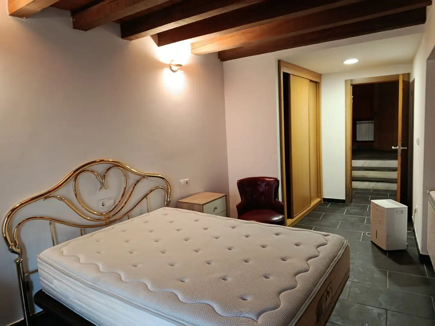Dormitori de Casa o xalet en venda en Cerdedo amb Moblat, Forn i Rentadora