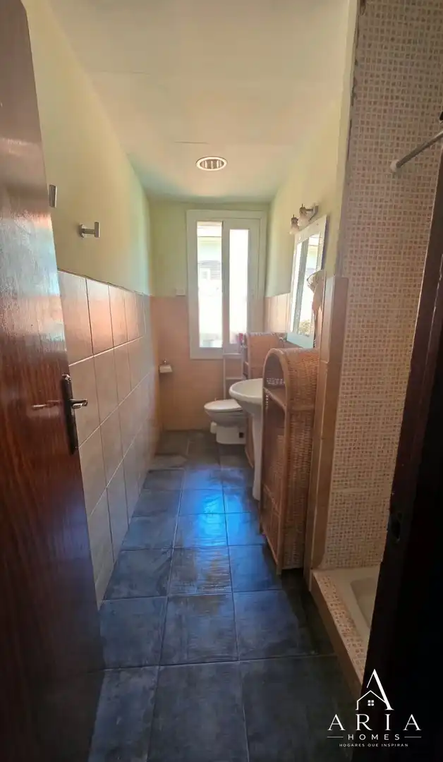 Bathroom of Flat for sale in Bilbao 
