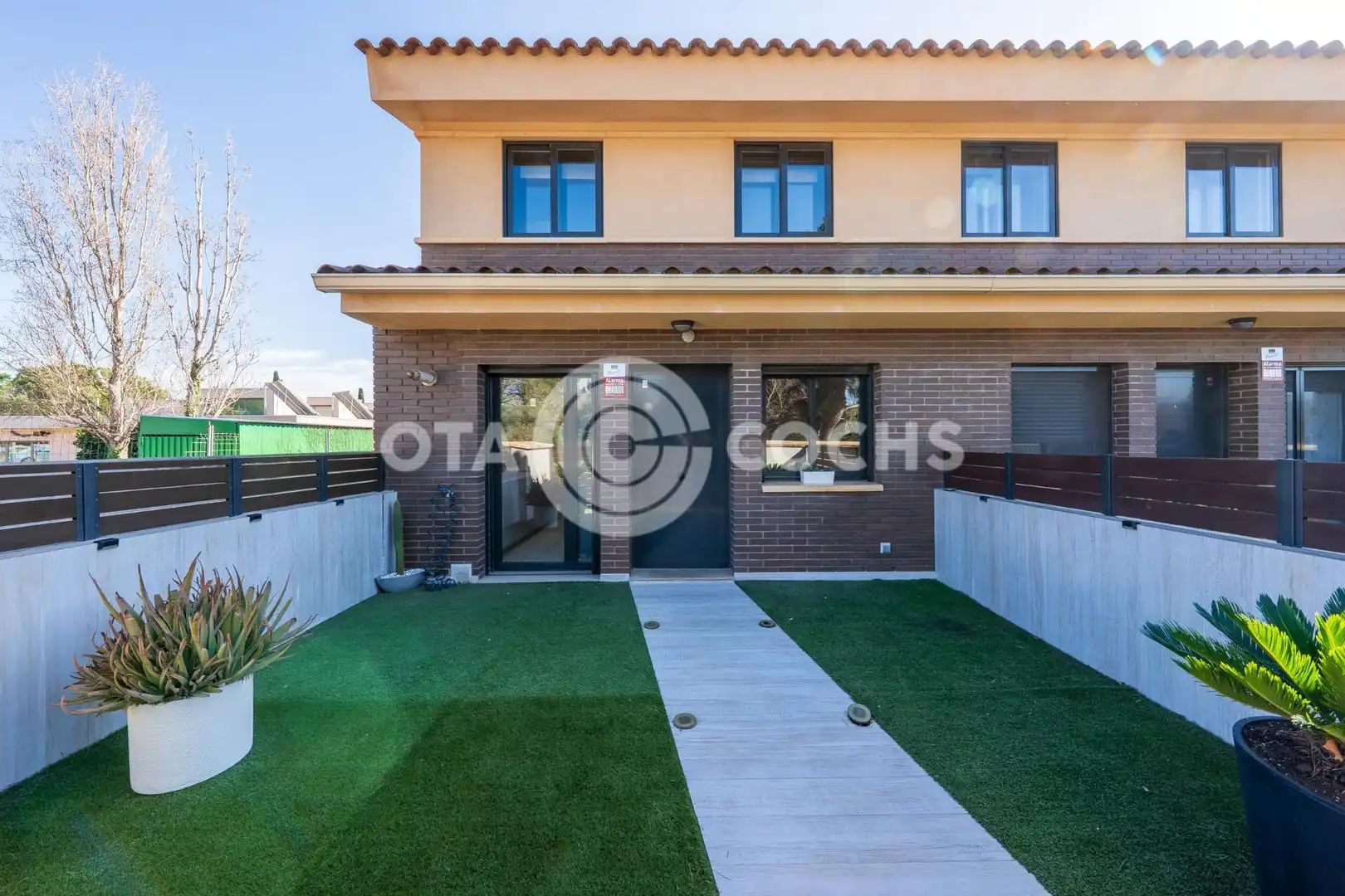 Exterior view of Detached homes for sale in Montbrió del Camp  with Air Conditioner, Private garden and Terrace