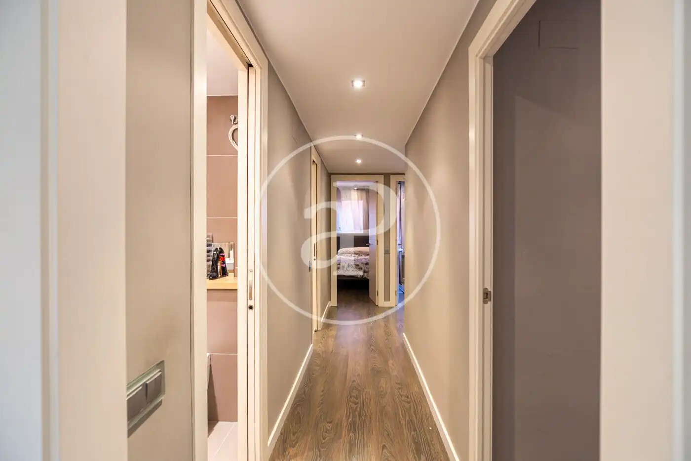 Flat for sale in Barcelona  with Air Conditioner, Heating and Terrace