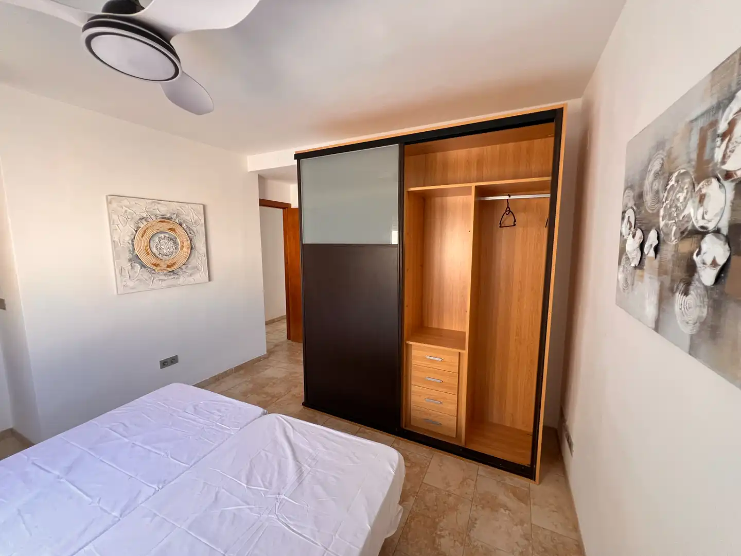 Habitación de Ático en venta en Torrox con Terraza, Amueblado y Horno