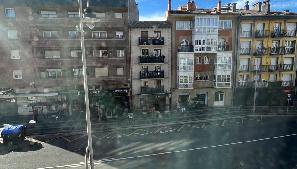 Foto 1 de Apartament de lloguer a Bixkonde Kalea, Zarautz, Gipuzkoa