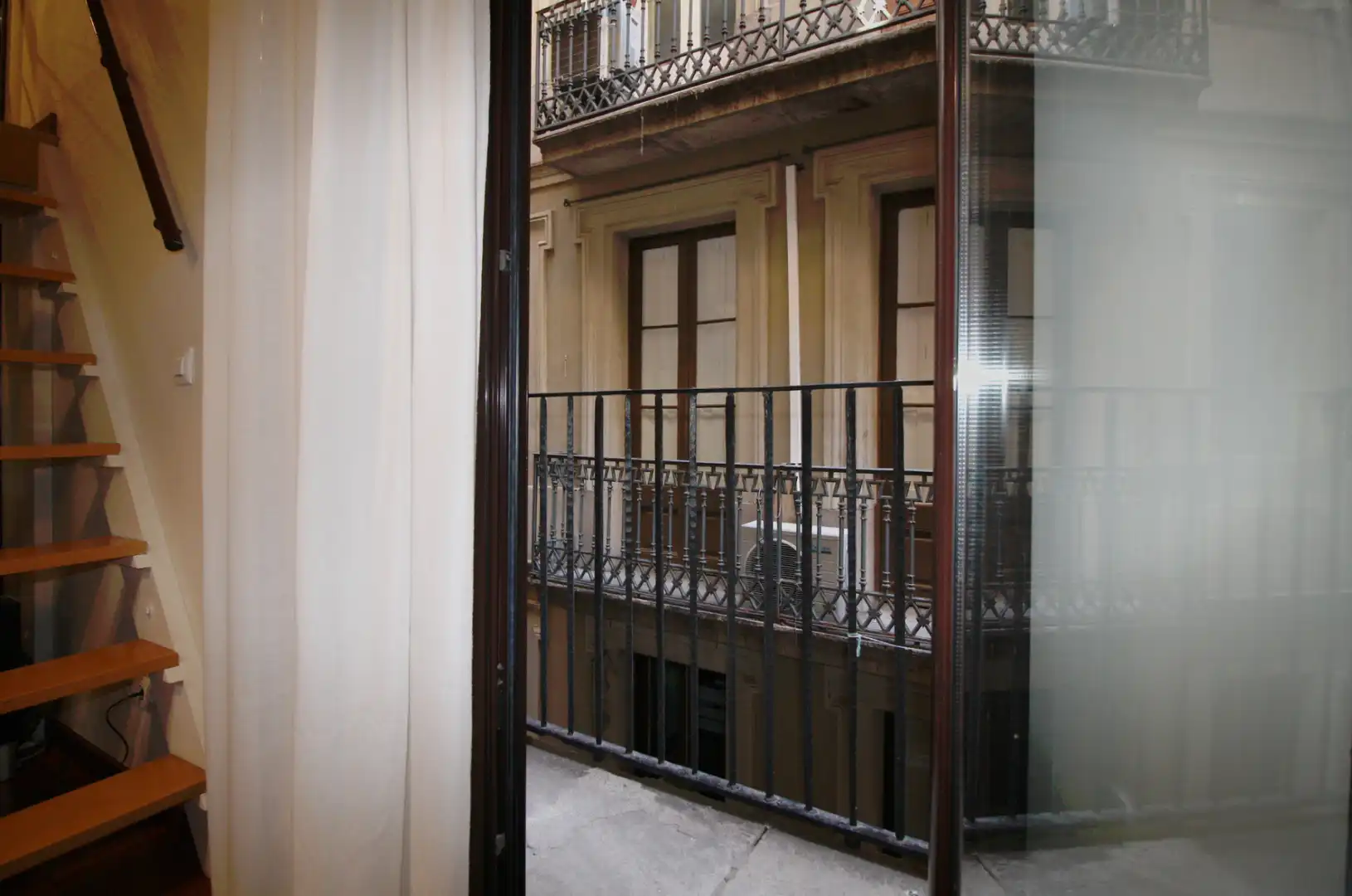 Wohnung zum Verkauf in Barcelona mit Klimaanlage, Heizung und Parkett
