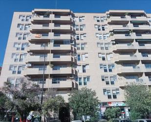 Exterior view of Flat for sale in  Zaragoza Capital