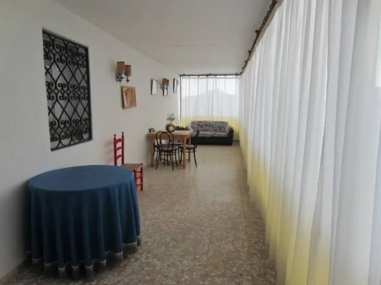 Casa o xalet en venda en Fuentes de Oñoro amb Terrassa i Moblat