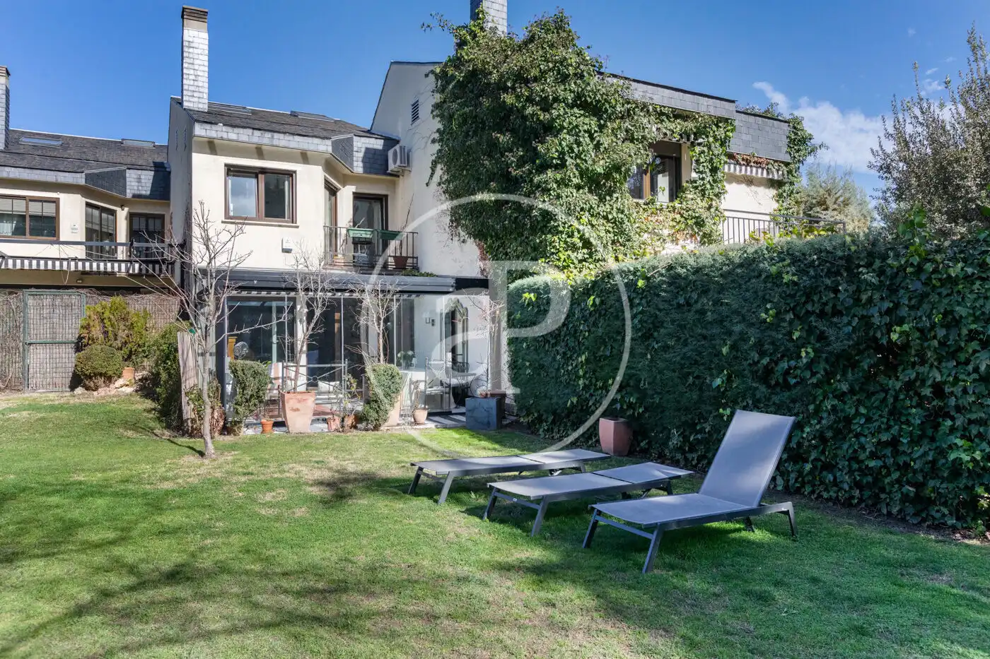 Jardín de Casa adosada en venta en La Moraleja con Aire acondicionado, Calefacción y Jardín privado
