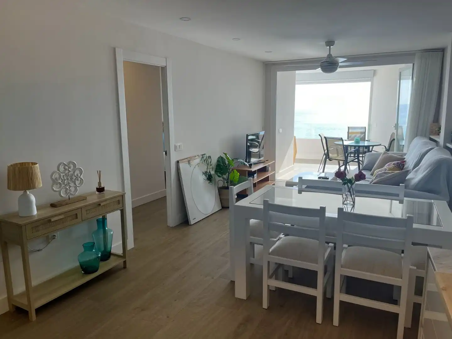 Menjador de Apartament de lloguer en Almuñécar amb Terrassa