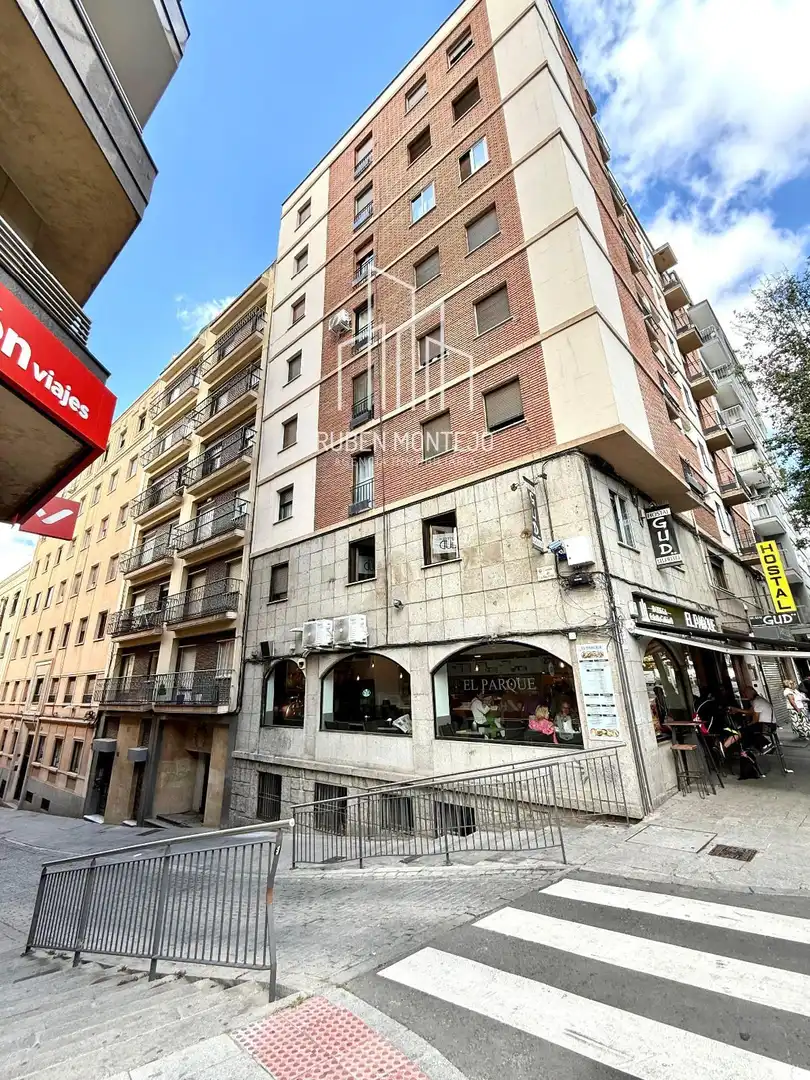 Piso con ascensor en venta en Canalejas 10, imagen 49