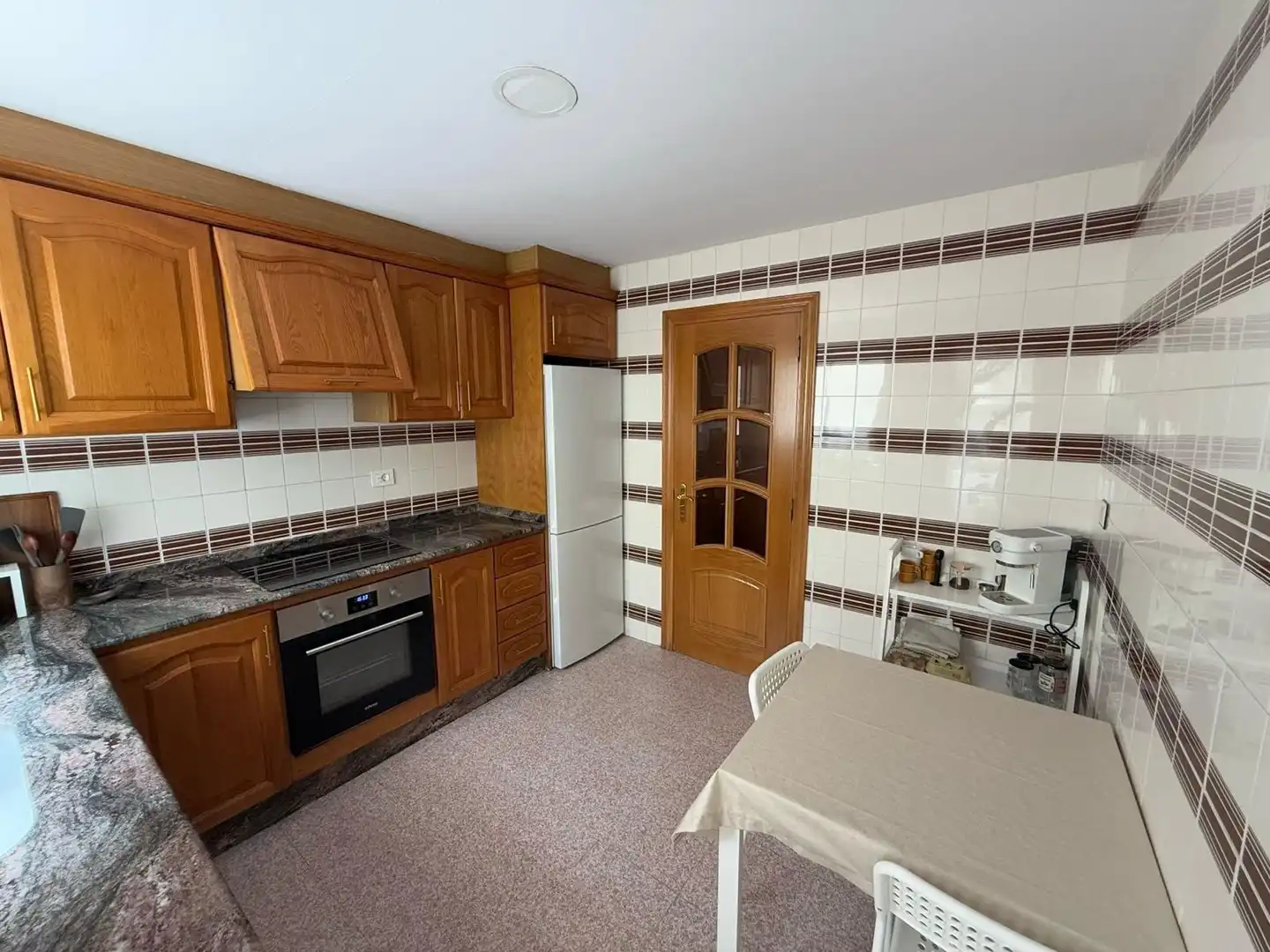 Kitchen of Flat for rent in Burjassot  with Furnished and Balcony