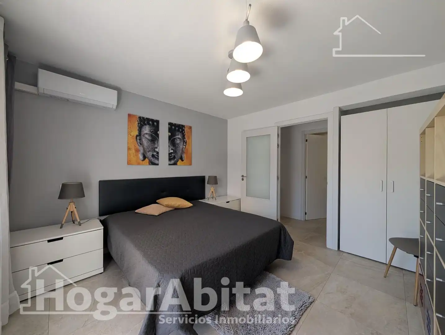 Dormitori de Pis en venda en Alicante / Alacant amb Aire condicionat, Calefacció i Moblat