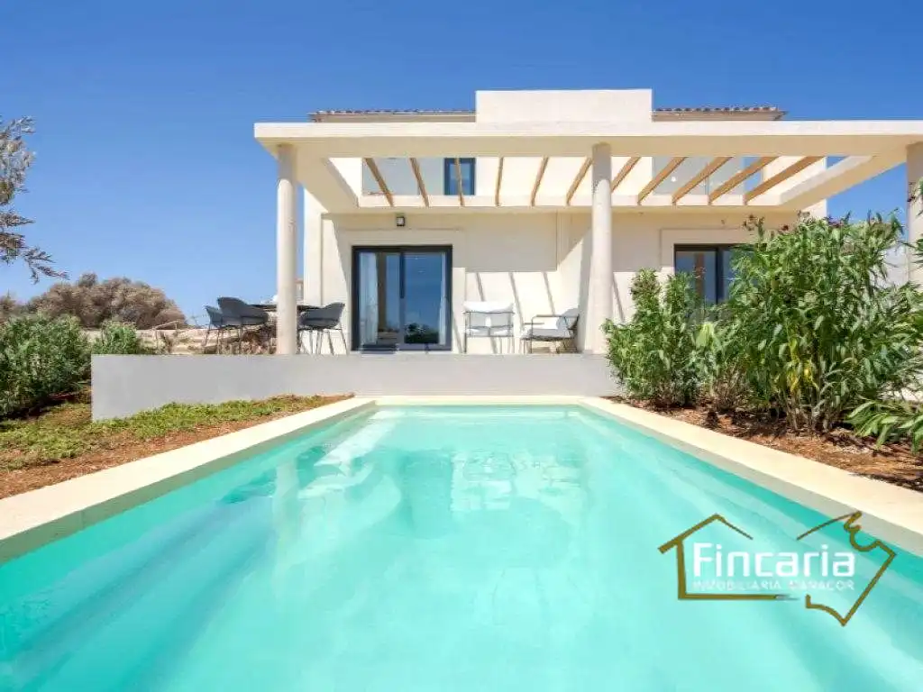 Adosado con piscina en venta en Les Violetes, imagen 2