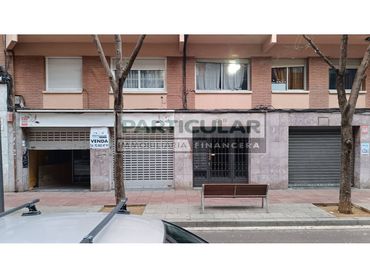 Local commercial à vendre à Calle Pere Sanfeliu 19